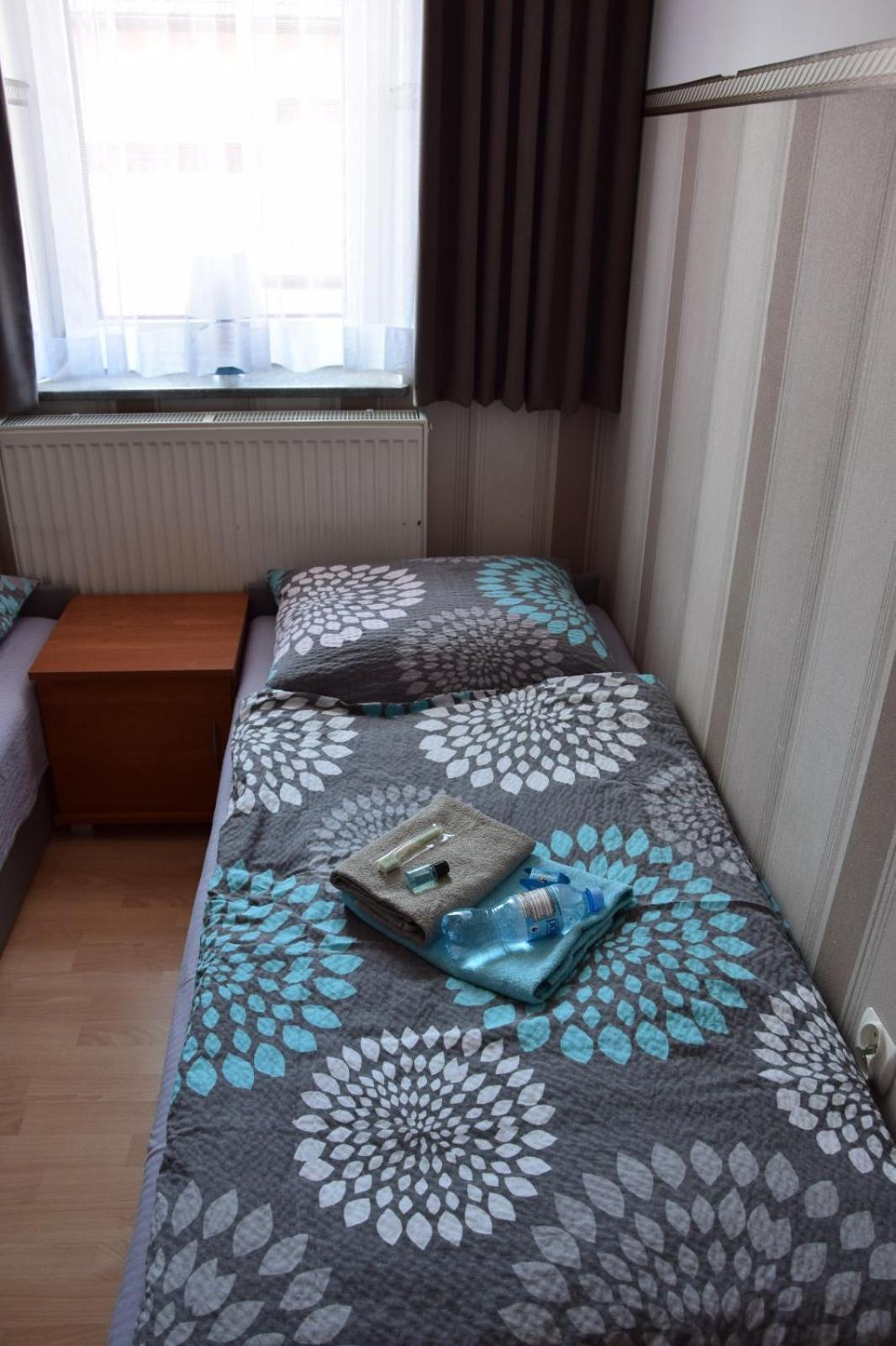 Noclegi Viktor Kalwaria Zebrzydowska Bagian luar foto