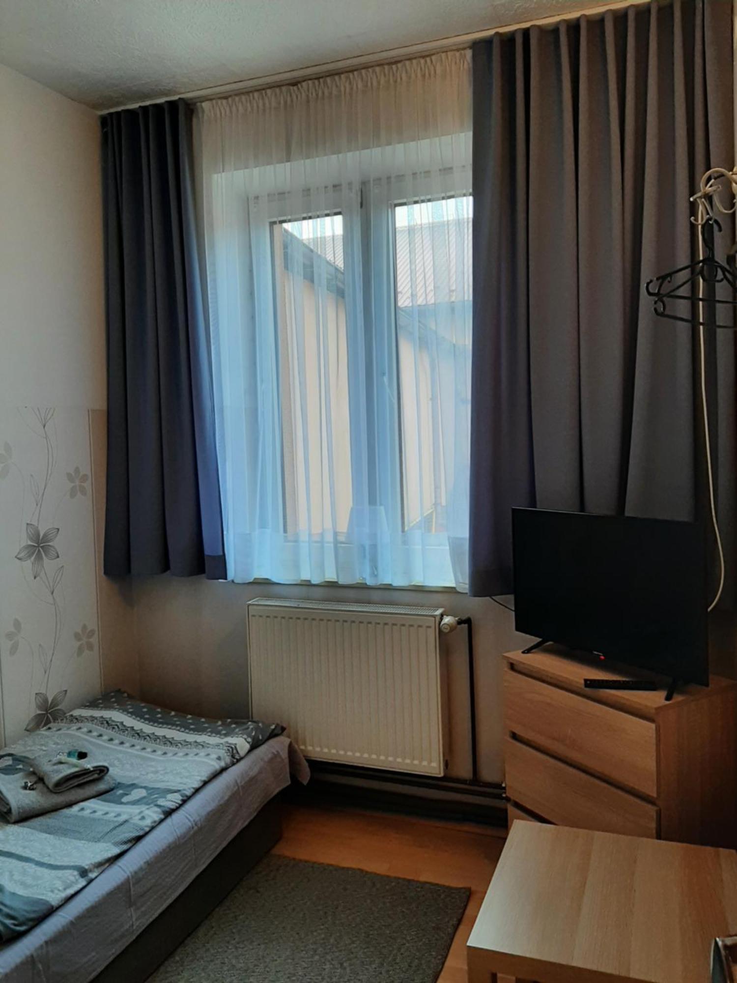 Noclegi Viktor Kalwaria Zebrzydowska Bagian luar foto